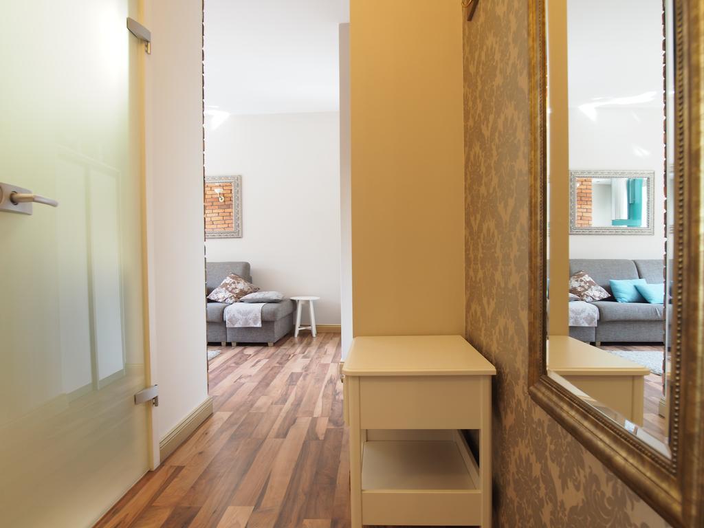 Grand-Tourist Trident Apartments 그단스크 외부 사진